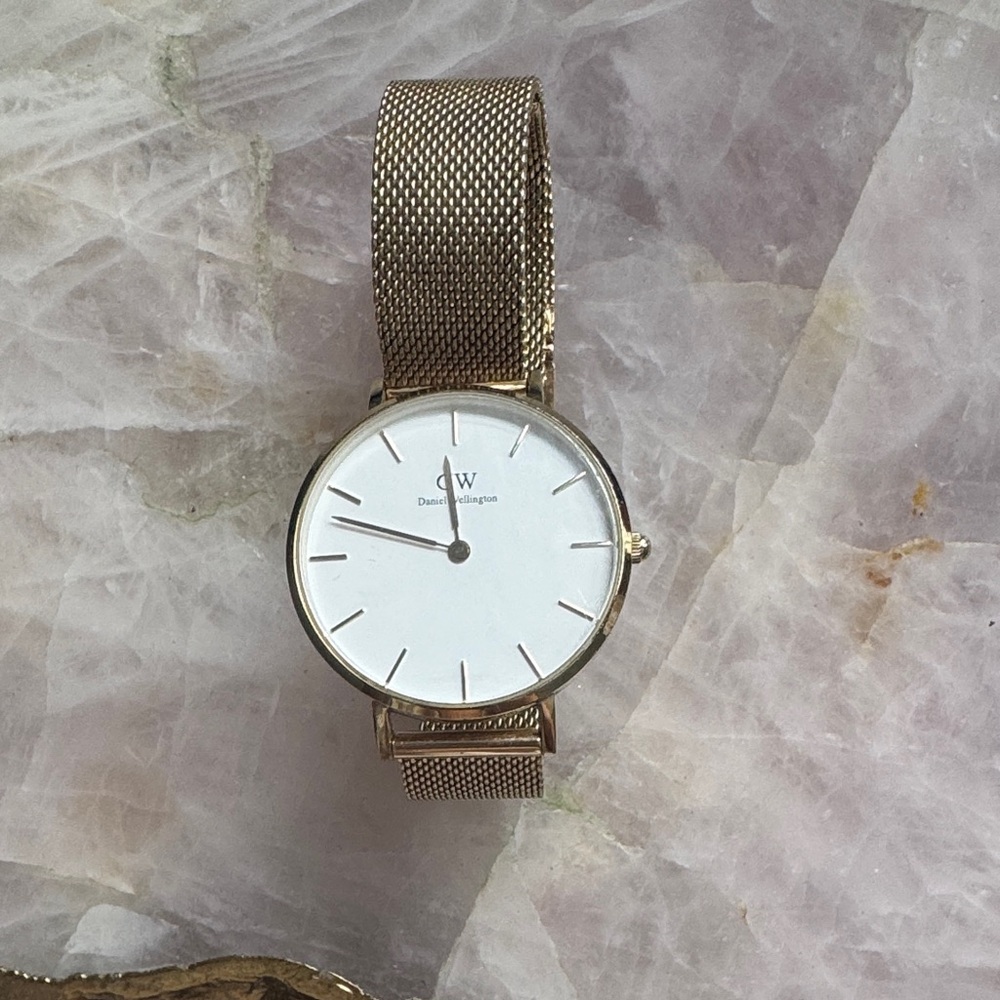 Daniel Wellington Gold Mesh Strap Watch